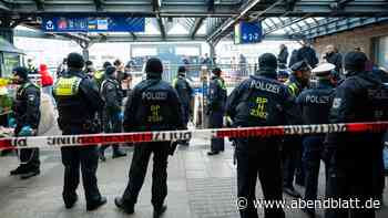 Waffenverbot in Bahnhöfen verlängert – das droht bei Verstößen