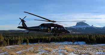 Black Hawk helicopter flights begin along U.S. border in Alberta