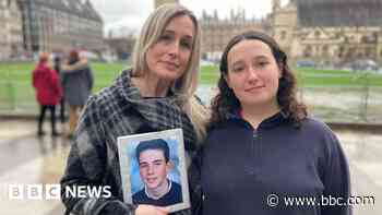 Families of young crash victims attend debate