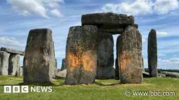 Pair deny Stonehenge Just Stop Oil protest charges