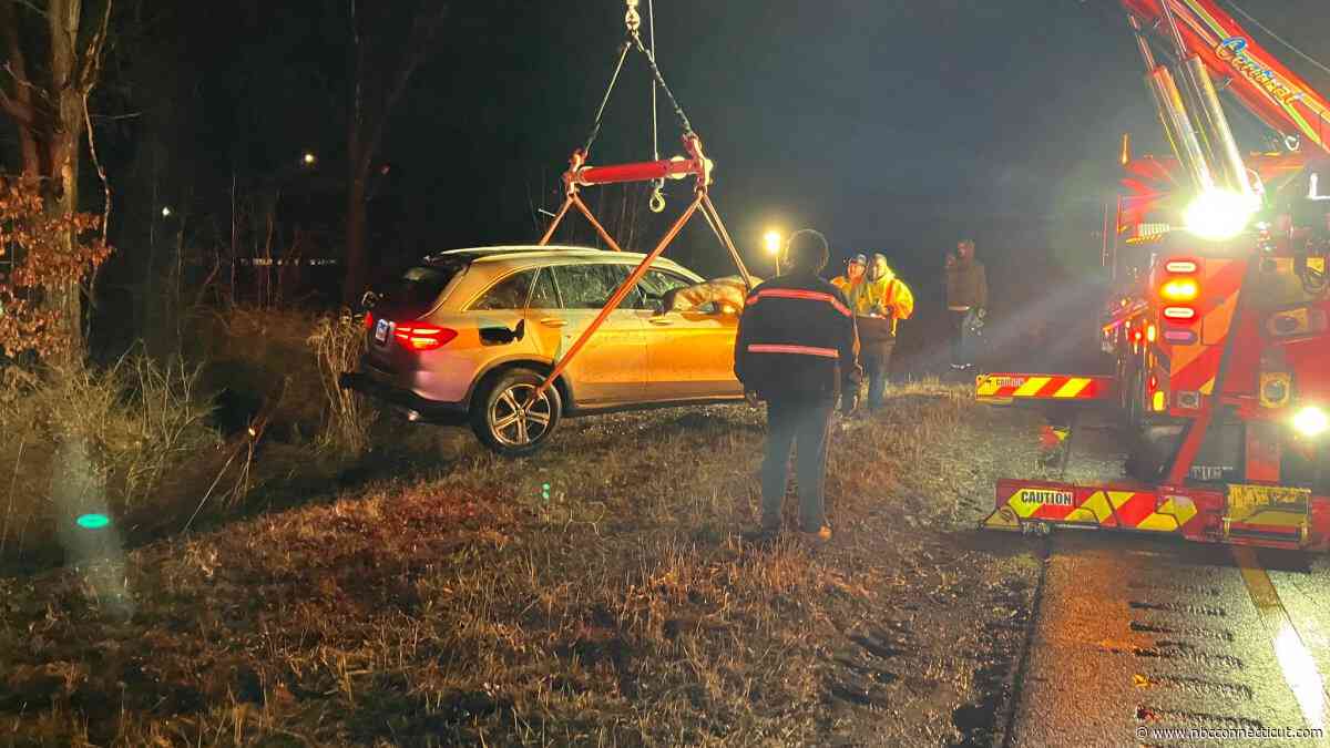 Multiple people injured after car ends up in drainage culvert off I-91 in Rocky Hill