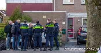 Man (56) verdacht van vermoorden eigen vrouw overlijdt in gevangenis: zaak ten einde