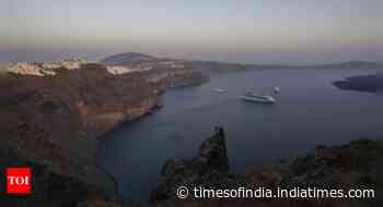 Over 200 undersea earthquakes hit Greece's Santorini, authorities on high alert