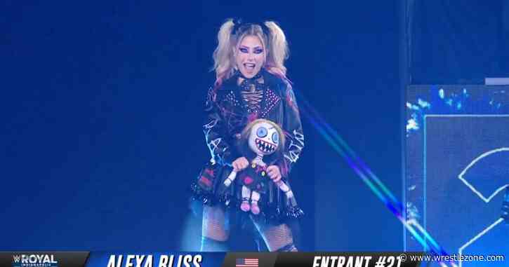 Report: Alexa Bliss Signed New Long-Term Deal With WWE