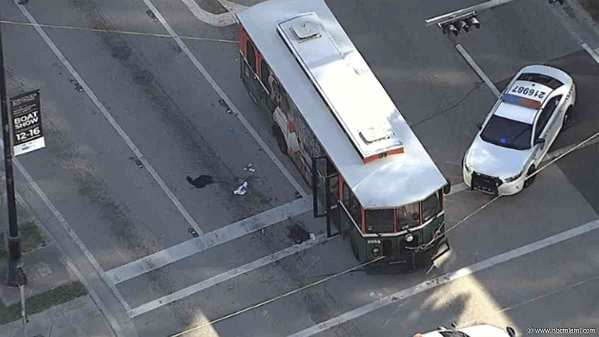 Person dead after being stabbed on trolley in Miami: Police