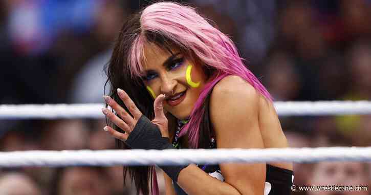 Dakota Kai Thanks Everyone For Their Support, Says She Feels Good