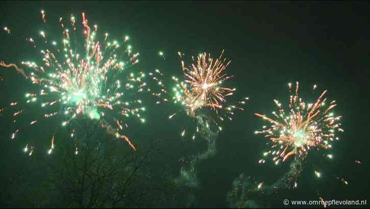 Dronten - Dronter vuurwerkbedrijf haalt afgekeurd vuurwerk terug uit Duitsland