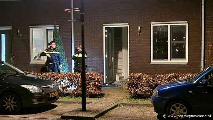 Almere - Opvallende explosie bij leegstaande woning in Almeerse wijk Nobelhorst