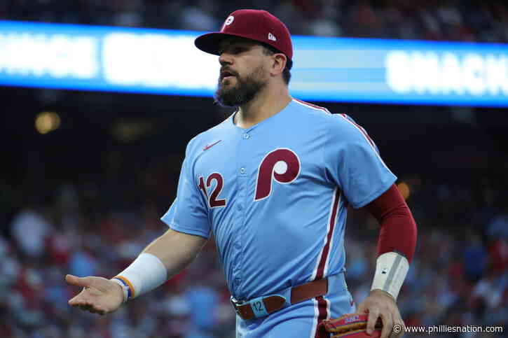 Kyle Schwarber to play first base for Phillies in Clearwater