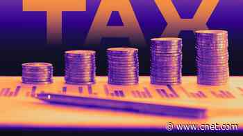 When You Should (and Shouldn't) Pay Your Taxes With a Credit Card