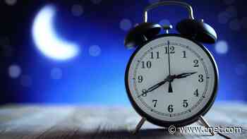 4 Hacks That Will Make Adjusting to Daylight Saving Time Easier