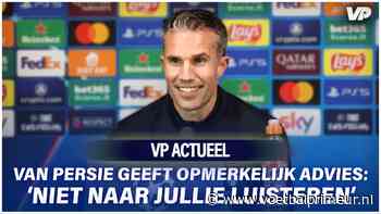 Van Persie countert op persconferentie: 'Dat weten jullie zelf ook'