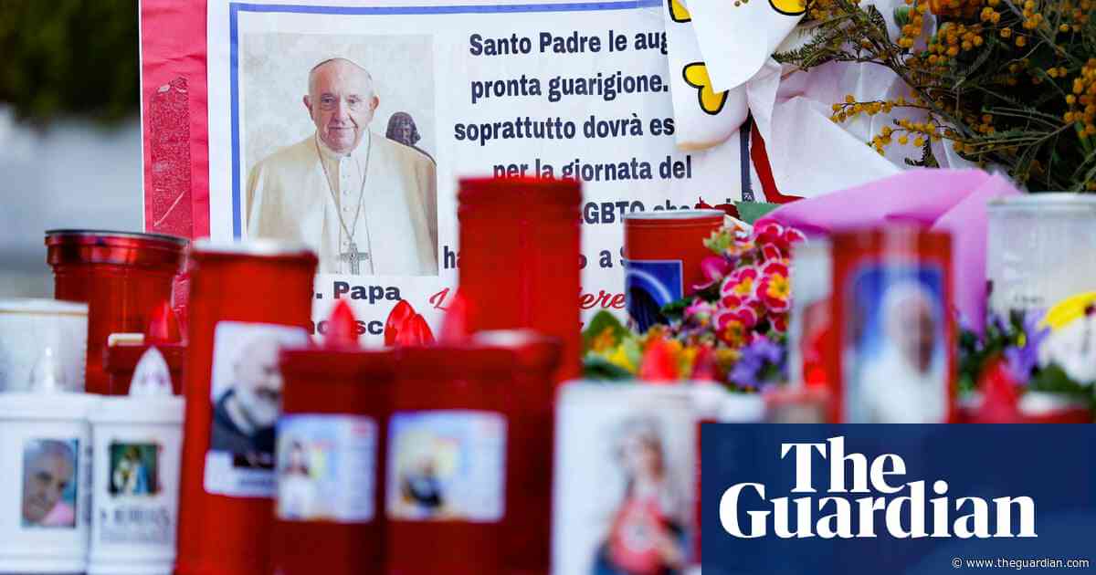 Vatican seeks to debunk fake news on health of Pope Francis