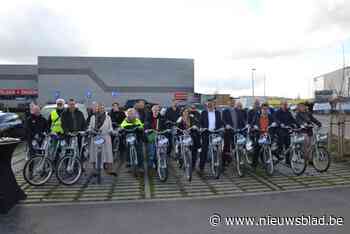 Deelfietsen nu ook beschikbaar in 31 gemeenten in Vlaamse Rand: “Ideaal om laatste kilometers van Hoppinpunt tot aan werkplek mee af te leggen”