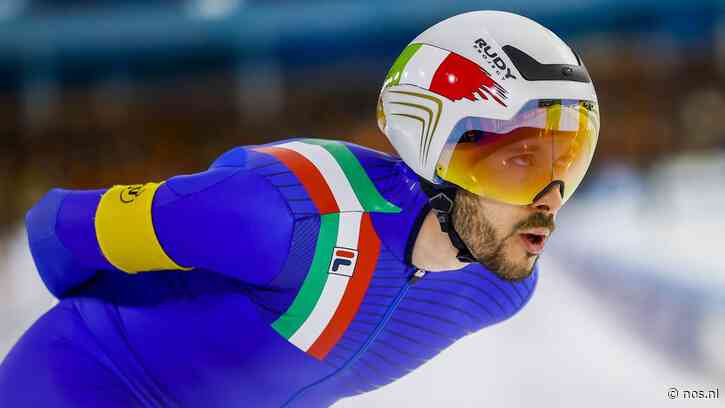 Twee handen op de rug en helm op: schaatsers zoeken naar tijdwinst via innovaties