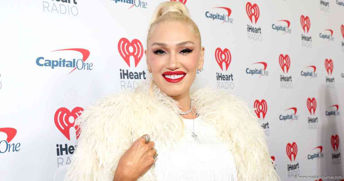 Superstar Gwen Stefani Blasted for Daring to Promote Tucker Carlson's Show, Christianity