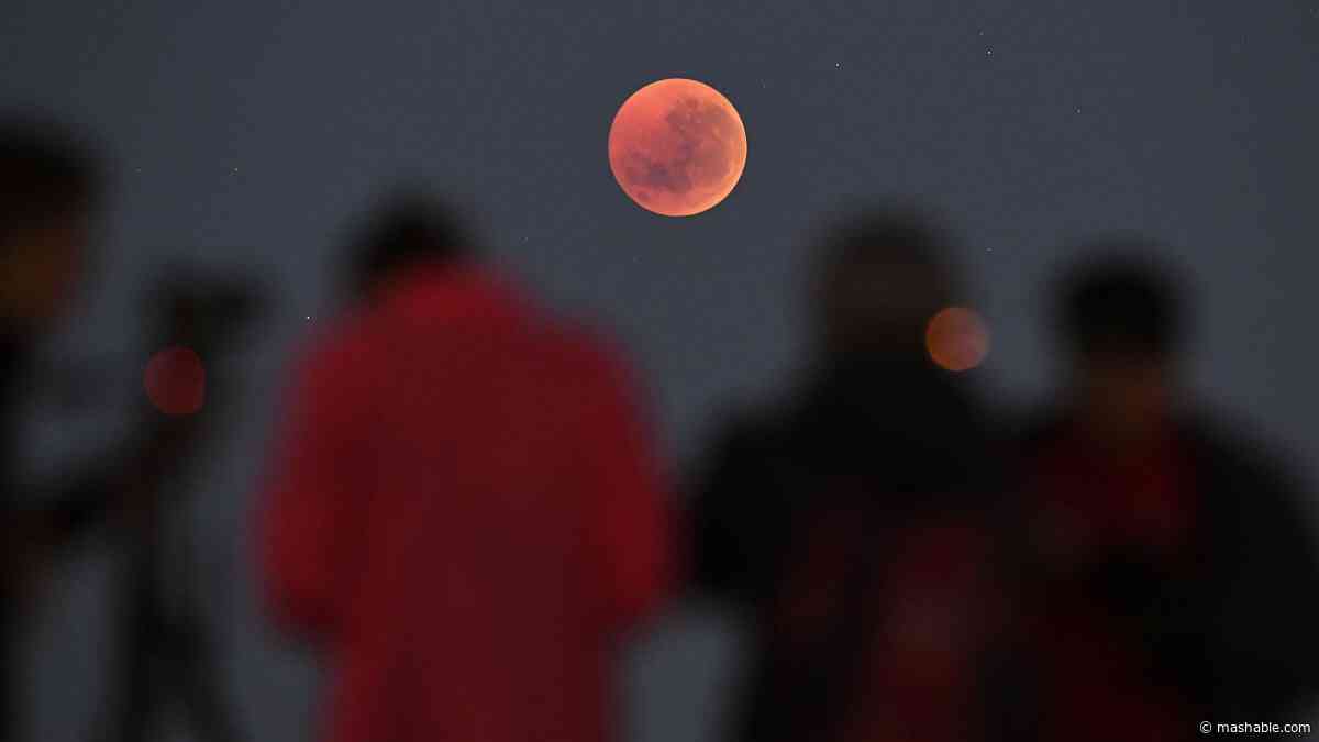 Americans to witness a blood moon. Heres wholl have good viewing weather.