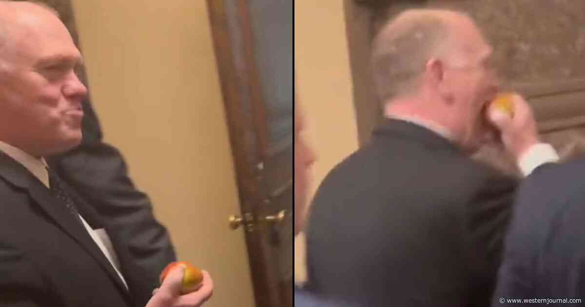 Rabid Protesters Confront Tom Homan - He Smirks, Takes a Bite of His Apple, And Shows Exactly How You Deal with These People