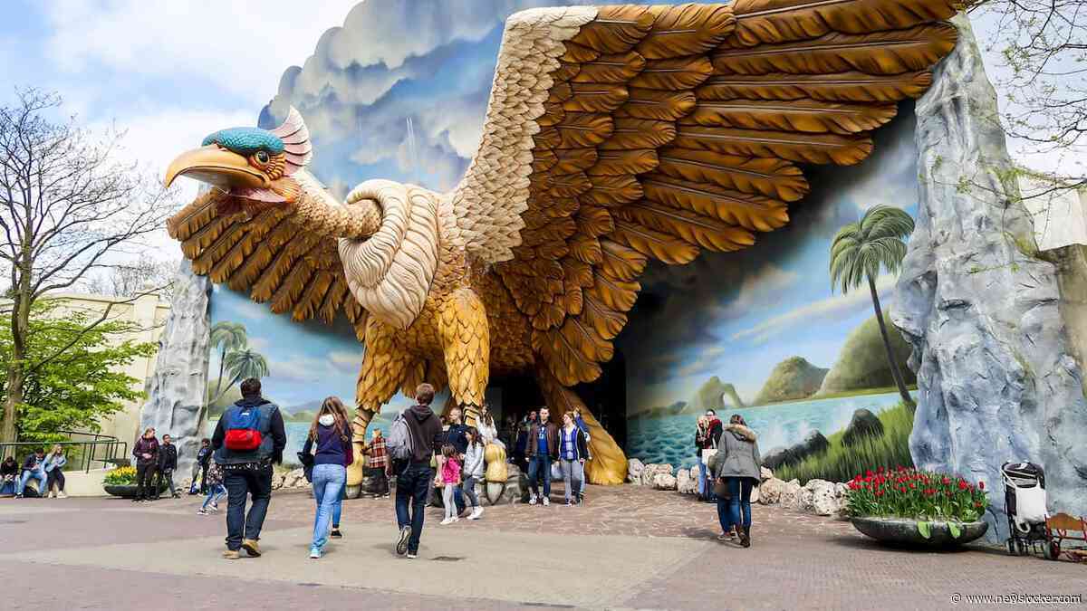 Inzittenden Vogel Rok-achtbaan Efteling tijdlang vast doordat wiel afbreekt