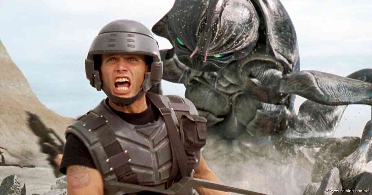 New Starship Troopers Movie From District 9 & Chappie Director Neill Blomkamp in the Works