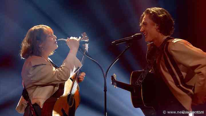 Anouk Wolf en MICHA brengen samen een duet van ‘Shallow’