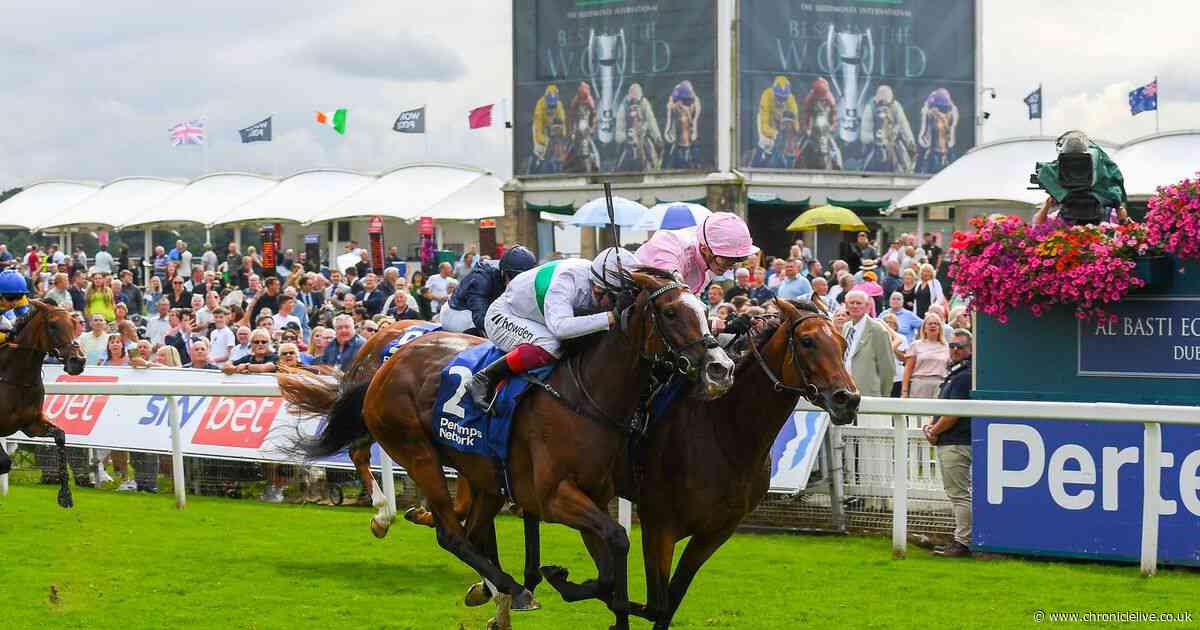 Claim a free pair of horse racing tickets for the Sky Bet Sunday Series 2025