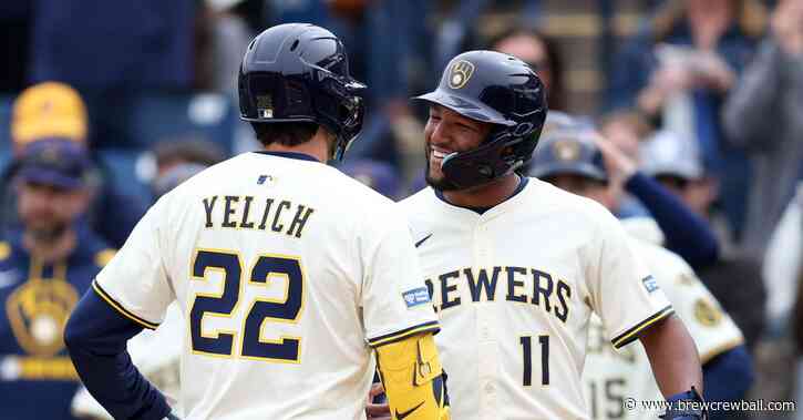 Four Brewers homer as Milwaukee wins in 11-run outburst against Giants