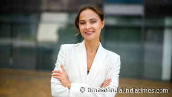 7 effective ways to boost self-confidence, as per psychology