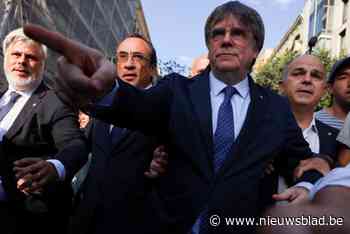 Catalaans onafhankelijkheidsstrijder Carles Puigdemont daagt cameraman voor rechter die gevoelige berichten filmde: “Het was een moment van zwakte”
