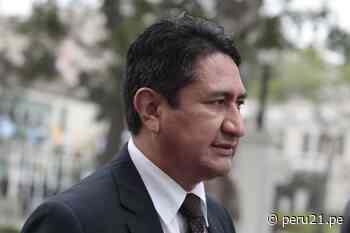 531 días prófugo: Vladimir Cerrón defiende a ministro Santiváñez