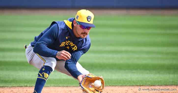 Brewers spring training news: Shortstop position battle, status of non-roster invitees, and more