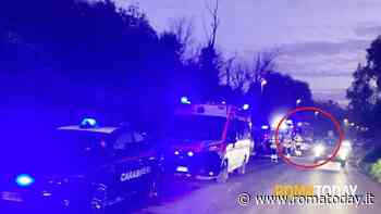 Incidente a Trigoria, auto contro bus e traffico in tilt: "Vogliamo sicurezza, la strada va rifatta"