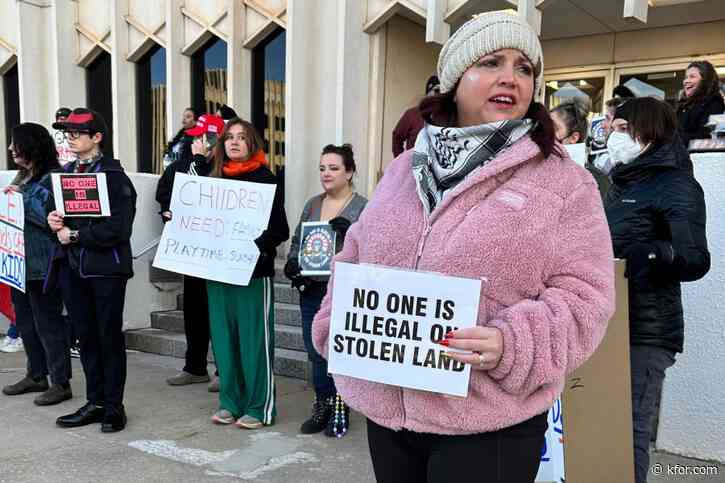 Hundreds voice opposition to counting undocumented students in Oklahoma schools