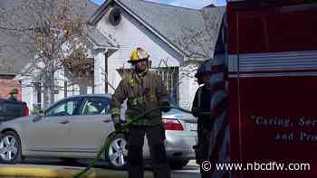 High winds fuel fire that spreads to three homes in Far North Dallas