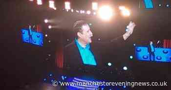 Peter Kay halts show AGAIN and threatens fans 'kicking off' that security will throw them out