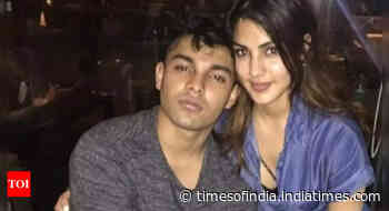 Rhea's brother Showik reacts after CBI gives clean chit