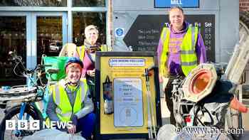 Litter pickers scheme aims to tackle rubbish