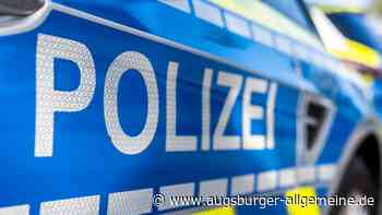 In Landsberg wird ein Autoreifen eines VW zerstochen