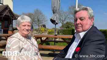 Pub complains of dust from silt-disposal tractors