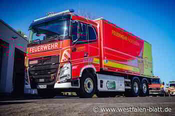 Feuerroter Tausendsassa: Paderborns Feuerwehr stellt ersten E-Lkw vor