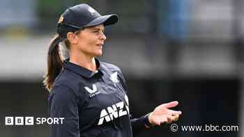 Durham sign NZ star Bates as first overseas player