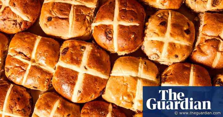 ‘Very pale and oddly wrinkly’: the best (and worst) supermarket hot cross buns for Easter, tested | The food filter