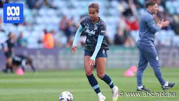 Mary Fowler suffers knee injury in FA Cup semifinal defeat