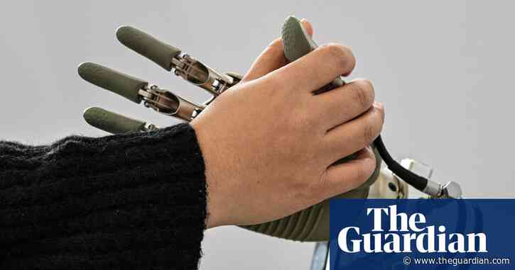 ‘She helps cheer me up’: the people forming relationships with AI chatbots