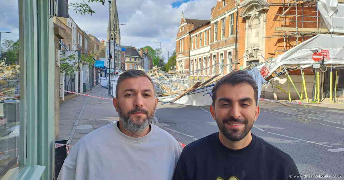 ‘I saw the scaffolding fall on a car in Stoke Newington- they were lucky to escape'