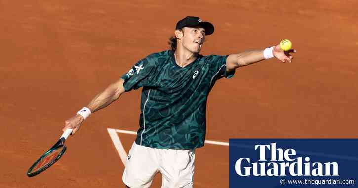 Alex de Minaur beaten by in-form Alcaraz in Barcelona quarter-final