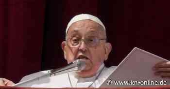 Papst Franziskus spendet Segen Urbi et Orbi