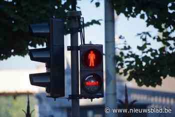 Het licht stond al 10 seconden op rood, maar man reed gewoon door: “Een domme vergissing”