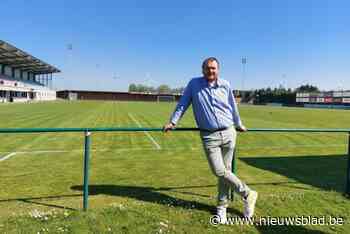 Onveilige lichtmasten moeten “met spoed” weg: “Bij hevige wind zouden we stadion moeten afsluiten”