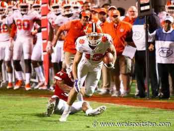 Panthers sign former Clemson, Raiders wideout Hunter Renfrow